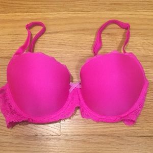 Bright pink Victoria’s Secret Dream Angels bra
